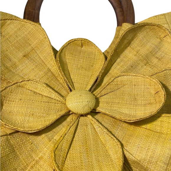 Mar Y Sol Rafia Straw Yellow Floral Bag Spring/Summer - Picture 3 of 9